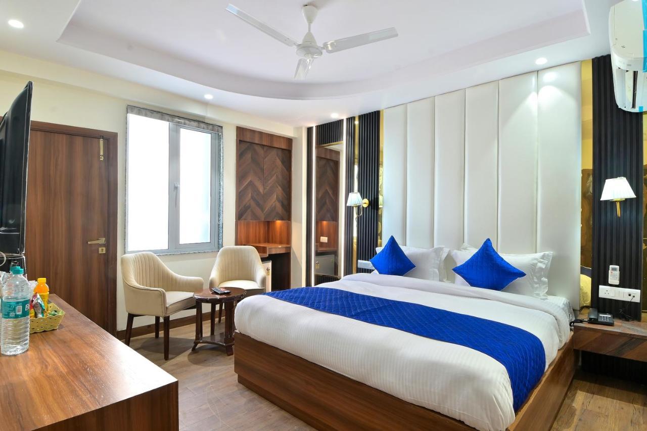 The Saina International Delhi - By La Exito Hotels New Delhi Eksteriør billede